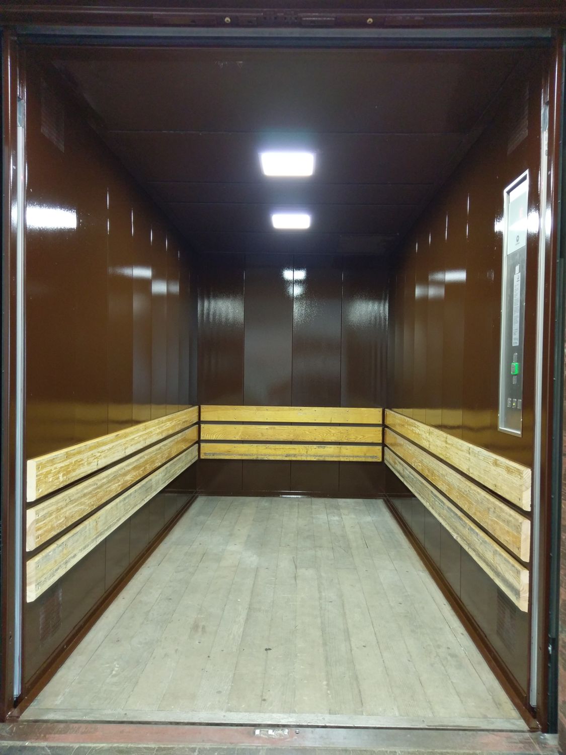 Lift Innen, Nachher